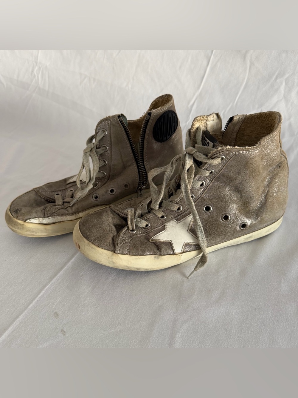 Golden Goose Sz 7 - Francy Gray Star High-Top Sneakers with Side Zip
